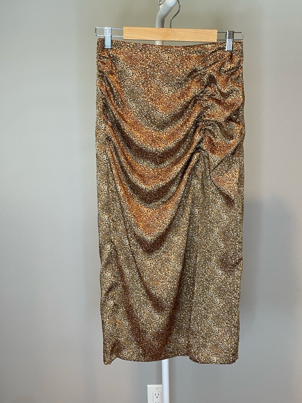 Zara Brown Leopard Y2K/Date Night Ruched Midi Skirt